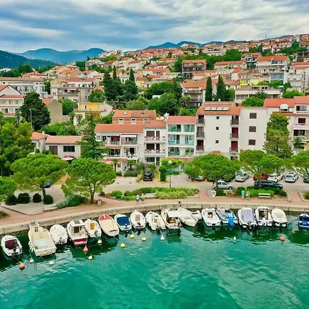 Nika * Crikvenica