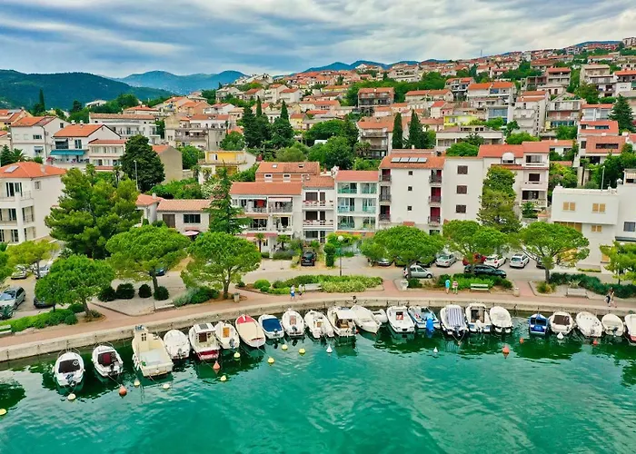 Nika * Crikvenica