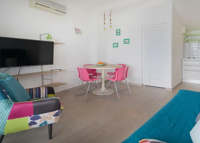 Nika קריקווניצה